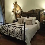 Casa Lares * Casas de Don Pedro