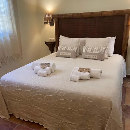 Casa Lares * Casas de Don Pedro