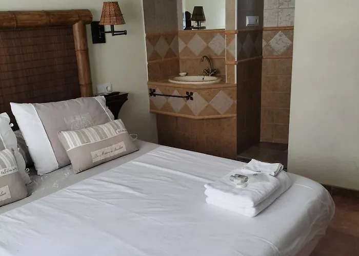 Casa Lares * Casas de Don Pedro