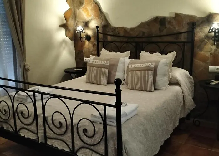 Casa Lares * Casas de Don Pedro