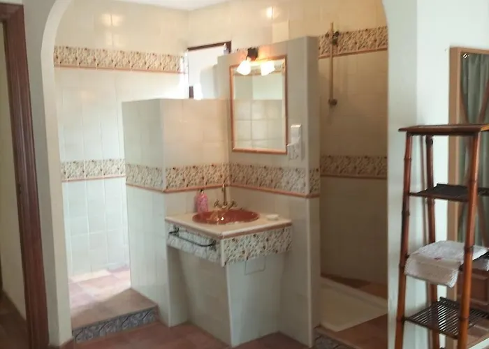 Casa Lares * Casas de Don Pedro